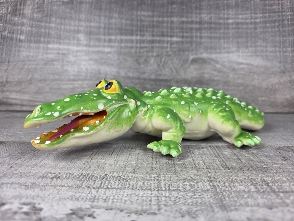 Alligator Caiman Crocodile Figurine Wild Animal Reptile Green White 10" g72